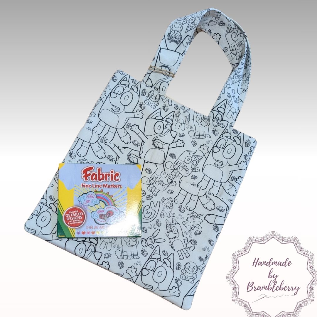 Colour-me-in library bag