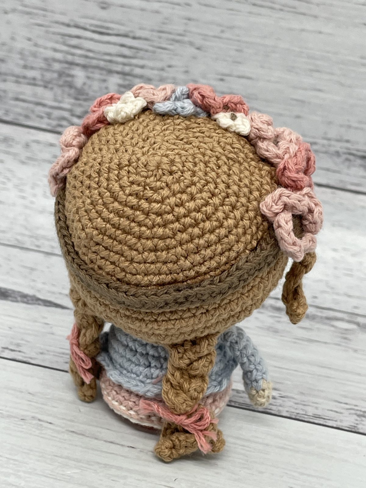 Mini Kingdom - Poppy the Flower Girl